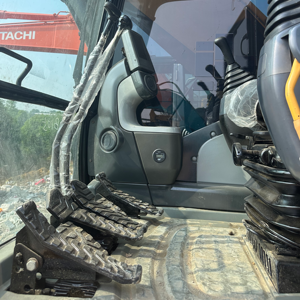 ใช้สำหรับรถขุด 329d/329 ขนาด 29 ตัน รุ่นปี 2020 ความจุบุ้งกี๋ 1.1 เมตร พร้อมมอเตอร์และเครื่องยนต์ - Product Image 5