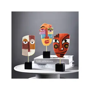 INS Nordic Wholesale Resin Crafts Abstract Face Art Ornaments for Living Room Decoration