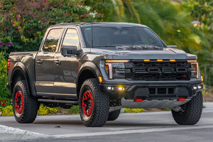 Increíble Precio, Magnífica Calidad, Ford F-150 Raptor R 2025, Vehículo con Volante a la Izquierda, Venta en el Reino Unido - Product Image 2