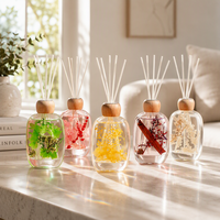 Coffrets de diffuseurs à bâtonnets populaires, parfum d'ambiance d'aromathérapie aux fleurs séchées, désodorisant 120 ml, parfum aux huiles essentielles avec couvercle en bois