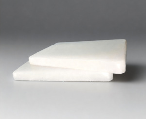 Cire de paraffine de bonne qualité Chine 58/60 64/66 25 kg Cire de paraffine semi-raffinée Kunlun - Product Image 5