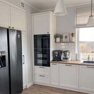 Juego de Muebles de Cocina de Lujo, Diseño Shaker, Estructura de MDF, Panel de Puerta Lacado, Laminado, Resina, Mármol Artificial, Grifo, Cajón, Cesta - Product Image 5