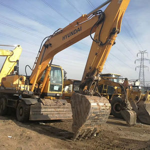 Pelle multifonction sur chenilles originale de la Corée Hyundai 210 d'occasion à haut rendement Hyundai en bon état en vente - Product Image 1