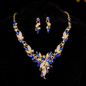<span class=keywords><strong>Parure</strong></span> de bijoux de mariée exquise : collier et boucles d'oreilles ornés de pierres scintillantes, motif floral et feuilles, élégant ensemble de bijoux de mariée en cristal - Product Image 4