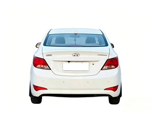 <span class=keywords><strong>Toyota</strong></span> <span class=keywords><strong>YARiS</strong></span> L d'occasion <span class=keywords><strong>2014</strong></span>, modèle 1.5G, édition <span class=keywords><strong>Dynamic</strong></span>, boîte manuelle - Product Image 3