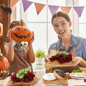 Plateaux de service en bambou fantôme d'Halloween, plateaux de fête en bois pour la présentation de desserts et de fromages - Product Image 2