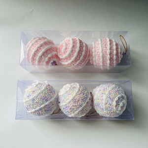 Neujahrs-Weihnachtsbaumschmuck-Set Weihnachtskugeln Kreisförmige Bälle Bolas in Geschenkverpackung - Product Image 3