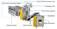 Machine d'emballage automatique pour quincaillerie et fixations avec 4 alimentateurs vibrants, personnalisable jusqu'à 30 modèles