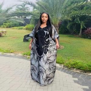 Nuevo Vestido largo de verano de moda para mujer <span class=keywords><strong>MaMa</strong></span> estampado bordado industria pesada bolsillo estilo africano ajuste suelto hecho de poliéster - Product Image 4