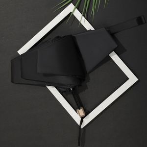 Parapluie pliable tout-en-un imperméable et coupe-vent avec logo personnalisé, petit format, pliable, pour femmes, en pongé 190T - Product Image 3