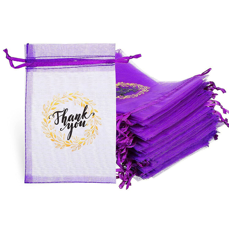 15. petite guirlande violette