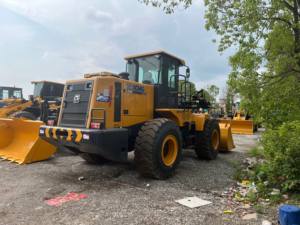 SDLG Caterpillar LG 956L usada, cargadora de ruedas de segunda mano de 5 toneladas con motor delantero grande y componentes de núcleo de bomba incluidos - Product Image 5