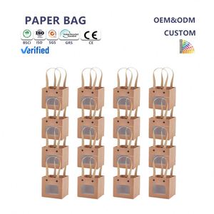 Bolsa de Regalo de Papel Kraft Marrón Reciclable al por Mayor con Ventana, Logotipo Personalizado Impreso en Relieve/Bajo Relieve, Asa Retorcida - Product Image 1