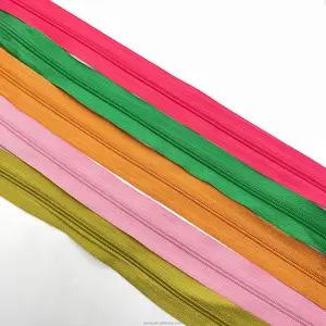 Tanai Zippers Wholesale #5/15G Nylon Zipper Long Chain for Bag Clothing Zipper Roll