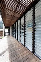 Australie AS2047 fenêtre à persiennes en aluminium standard avec moustiquaire en acier inoxydable anti-moustique porte coulissante en aluminium