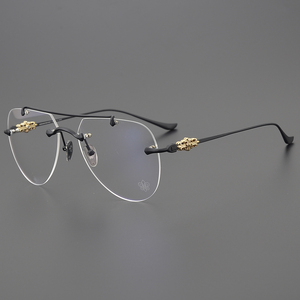Nuevo Diseño Star Pilot, Gafas de Lectura con Montura de Titanio Puro sin Aro, en Negro, Plata y Dorado, con Estampado Moderno, Unisex, Pida en Línea - Product Image 3