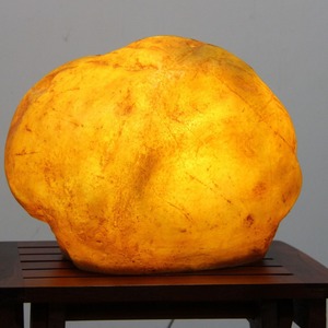 Lámpara Solar para Jardín con Forma de Piedra, LED Blanco Cálido, Decoración de Jardín, Resistente al Agua IP65, Iluminación Exterior - Product Image 1