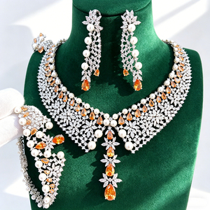 Parure de <span class=keywords><strong>bijoux</strong></span> T262K tendance en provenance de Chine continentale, nouveau design de collier en perles, plaqué or 18 carats, ensemble de <span class=keywords><strong>bijoux</strong></span> de mariage italien - Product Image 1