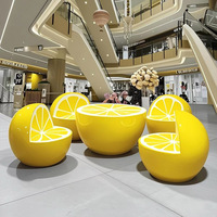 Hete Aanbieding Cartoon Fruit Fiberglass Tafel Stoel Harsen Ambachtelijke Set voor Kinderen Entertainmentcentrum Winkelcentrum Rustruimte Decoratie