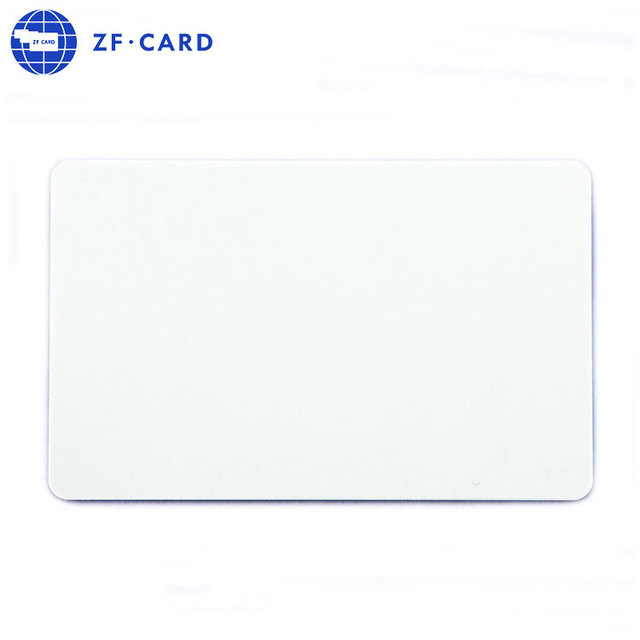 Factory 13.56Mhz MIFARE(R) Classic 1K Chip CR-80 10mil Blank White PVC  White  Cards  Nfc Black Card Supplier