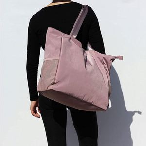 Sac de transport pour tapis de yoga, sac fourre-tout pour le yoga, sac à bandoulière, sac de transport pour le bureau, le yoga, le pilates, les voyages, la plage et la salle de sport (certifié BSCI) - Product Image 3
