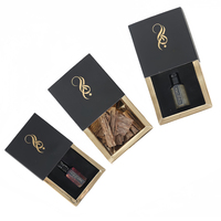 علبة هدايا فاخرة مخصصة فارغة لعطر العود العربي مع زجاجة رول أون للعطر وزيت العود