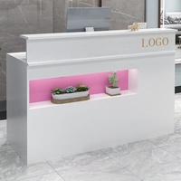 Usine chinoise 1688 : Production de comptoirs de réception économiques avec éclairage LED, petits comptoirs de bar simples