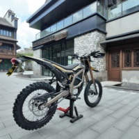 2026 Neues Surron Ultra Bee Hochleistungs-Elektromotorrad mit 24,5KW 74V 60Ah Lithium-Batterie, Vollfederung und Geländetauglichkeit