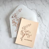 Ensemble d'enveloppes d'invitation de mariage en vélin translucide de luxe, avec impression personnalisée de marque, motif floral en feuille de cuivre or rose et diamant