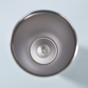 Vaso Térmico Portátil de Acero Inoxidable 304 de Doble Capa con Aislamiento al Vacío, de Gran Capacidad (710 ml), con Correa y Cuerda para Llevar - Product Image 5