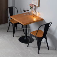 Ensemble de meubles de restaurant nordique industriel, table en bois durable, tabouret de bar écologique, banc long, canapé, usage commercial, 4 places