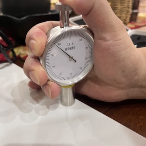 Garde-boue en PVC esthétique de haute dureté garde-boue garde-boue de voiture pour Nissan 620 camionnettes et voitures facilement installées - Product Image 4