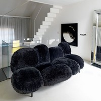 Canapé rose en peluche au design moderne pour chambre modèle Appartement une option de luxe léger avec des caractéristiques