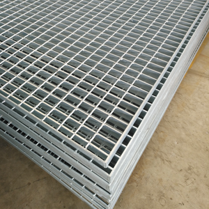 Caillebotis en acier galvanisé Prix Plaque de recouvrement des fossés de drainage Grilles d'allée Gouttières de drainage Caillebotis en acier inoxydable Passerelle - Product Image 5