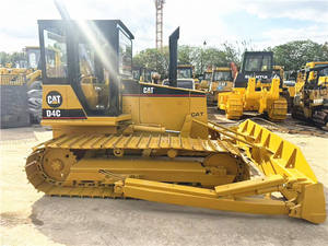 Topadora de orugas CATD4C importada de Japón en buen estado para la venta. Exportación de topadoras usadas CATD4C D6R D7G D6H D5H. - Product Image 2