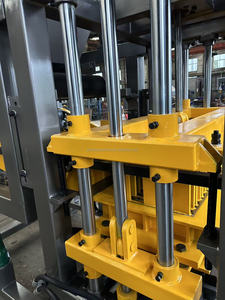 آلة تشكيل الكتل الخرسانية الأوتوماتيكية بالكامل ، آلة صنع الطوب الإسمنتي - Product Image 2