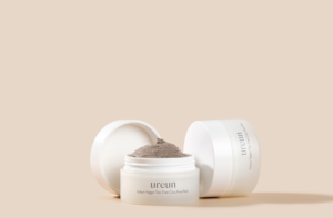 Ureun Vegan Tea Tree Cica Pore Pack Crystal Green Tea & Rose Ácido salicílico para iluminar y levantar la piel - Product Image 2