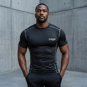 Vêtements de sport prêts à être expédiés en gros, faible MOQ, personnalisables, été, unisexe, jeunes hommes, protection UV, t-shirt de sport - Product Image 1