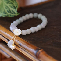 Bracelet de jade plaqué or 14 carats fait à la main bijoux en pierre naturelle femmes bracelet de fleur de coquillage de luxe (MB18356)