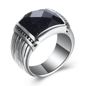 Bague en acier inoxydable tendance 13 mm avec grenat rouge et saphir bleu sertis clos, bijou unisexe, cadeau, forme géométrique - Product Image 3