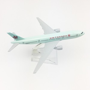 ราคาขายส่ง ชุดของขวัญสำหรับเด็ก โมเดลเครื่องบินไดแคสต์ <span class=keywords><strong>B777</strong></span> AIR CANADA สเกล 1:<span class=keywords><strong>400</strong></span> ขนาด 16 ซม. สำหรับขาย - Product Image 3