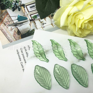 Acrylic Green <b>Leaves</b> Pendant <b>Lights</b> Irregular Shape Laser Engraved Plastic Resin Home Decoration - Product Image 4
