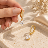 Boucles d'oreilles pendantes en diamant de laboratoire CVD HPHT de haute qualité IGI 1CT DEF VVS taille poire avec créoles pavées en or massif 10K 14K 18K