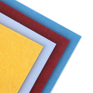 Panneau acoustique en polyester écologique <span class=keywords><strong>pour</strong></span> murs intérieurs, design simple et moderne, à lattes, insonorisant, <span class=keywords><strong>pour</strong></span> hôtels et appartements - Product Image 1