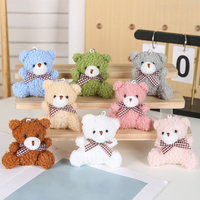Mini porte-clés ours en peluche doux et bouclé avec nœud écossais, breloque animal en peluche, ornement pour sac à main, cadeaux de mariage pour invités