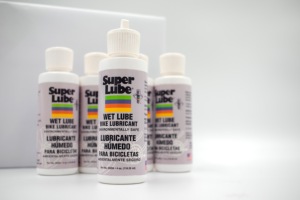 น้ำมันหล่อลื่นกันโฟมเกรดซูเปอร์หล่อลื่น S55204น้ำมันหล่อลื่นสังเคราะห์ใช้งานได้หลากหลายได้รับการรับรองจาก H1สำหรับใช้ในอุตสาหกรรม - Product Image 5