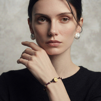 Bracelet en pierre de grenat rouge naturel facetté, cordon tressé, fermoir à bouton fleuri fait main pour femmes