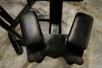 Nouvel équipement de Fitness de gymnastique en acier Commercial multi-fonction hanche fessier jambon Squat formation plaque d'entraînement Machine chargée pour jambe bras