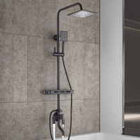 Douche de plafond dissimulée de style contemporain en acier inoxydable avec pluie aérienne massage surface brossée jet doux OEM disponible