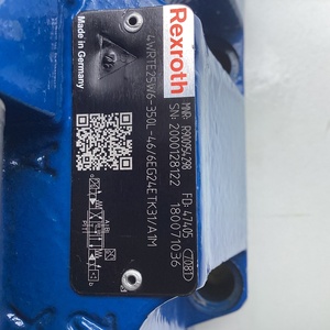 วาล์วควบคุมทิศทางแบบสัดส่วนรุ่น 4WRTE25W6-350L-4X/6EG24ETK31/A1M หมายเลข R900954298 แบบควบคุมด้วยนักบินไฮดรอลิก - Product Image 3